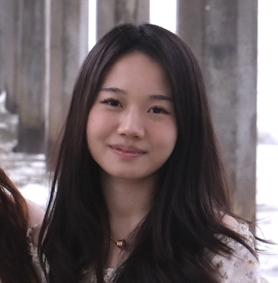 Xinqi Huang